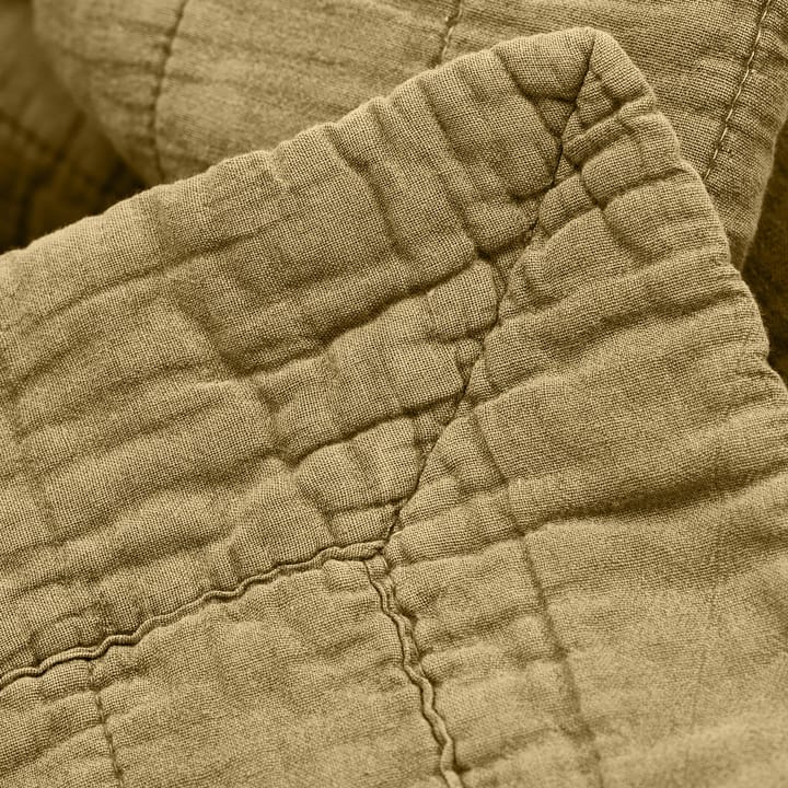 Magnhild gewatteerd bedsprei 160x280 cm - Reeds - byNORD
