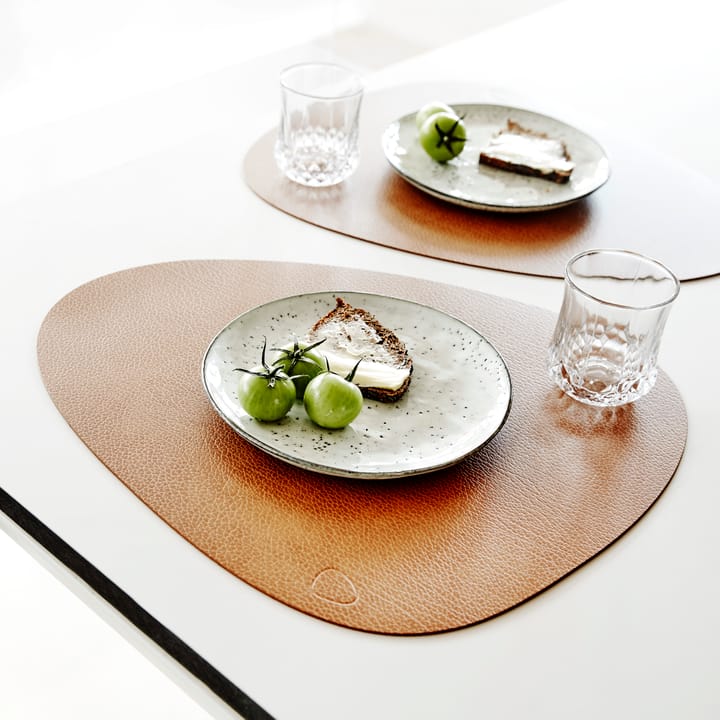 Hippo placemat curve - curry - LIND DNA