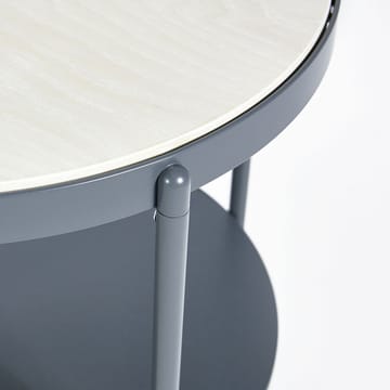 Lene bijzettafel - grijs, laag, wit gepigmenteerd essenfineer - SMD Design