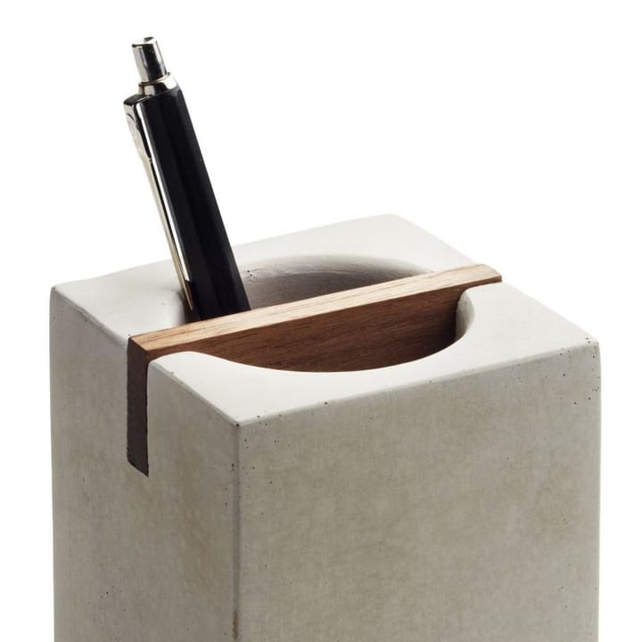Tove Adman pennenhouder - beton - Tove Adman